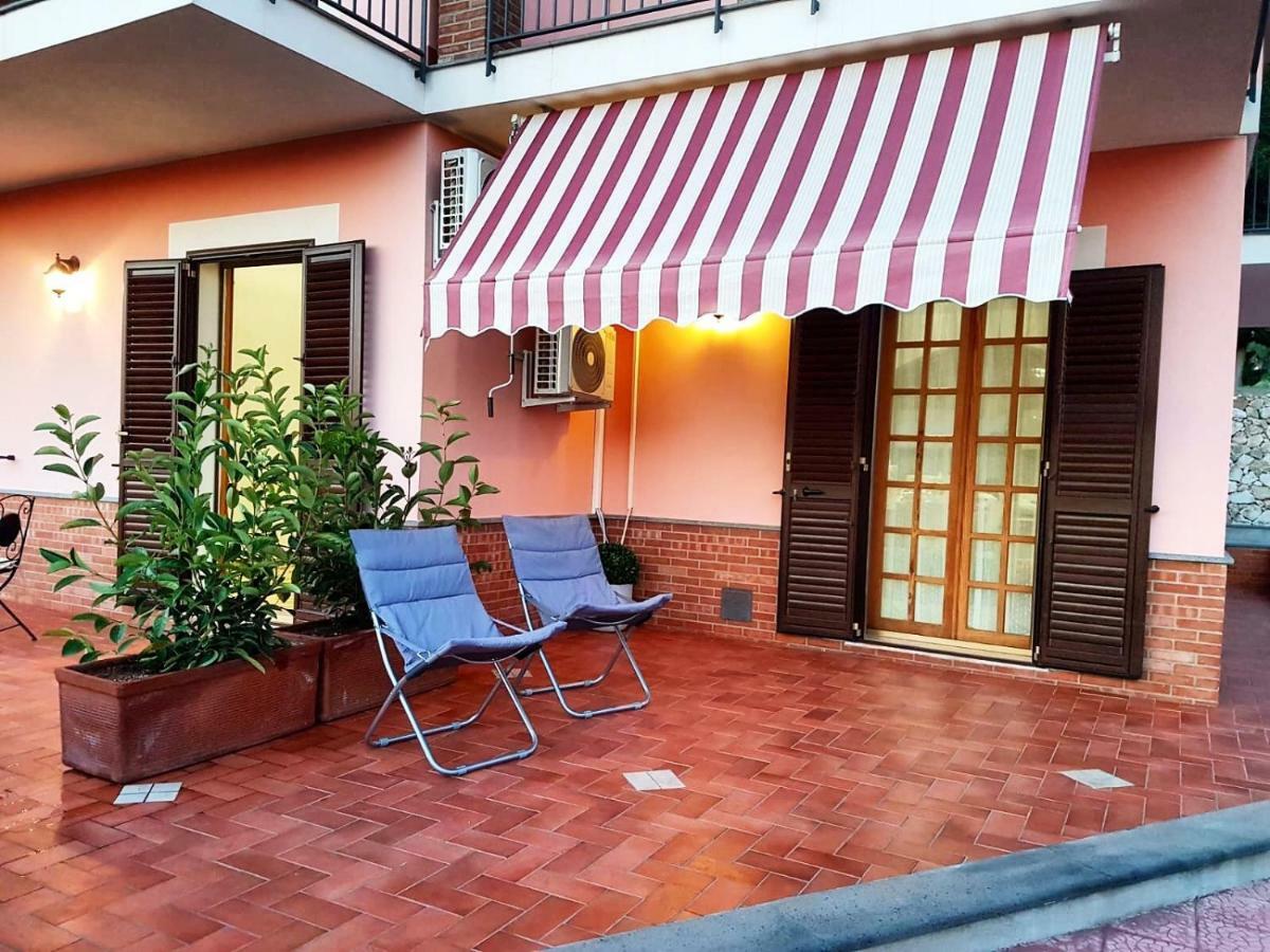 Donnapeppina Siracusa Plemmirio Exterior foto